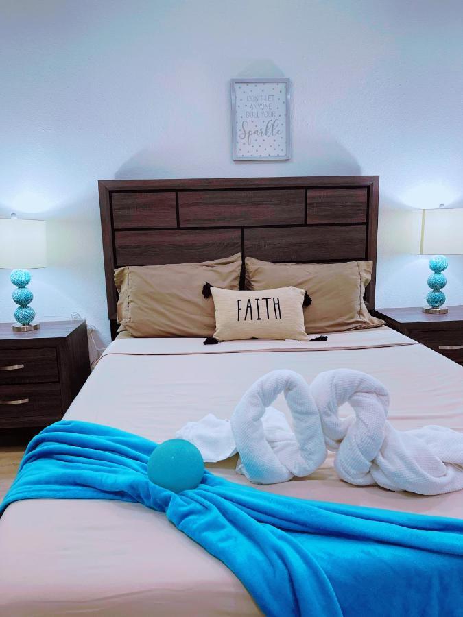 Modern Santorini Nrg Tmc Luxurious Walkable Daire Houston